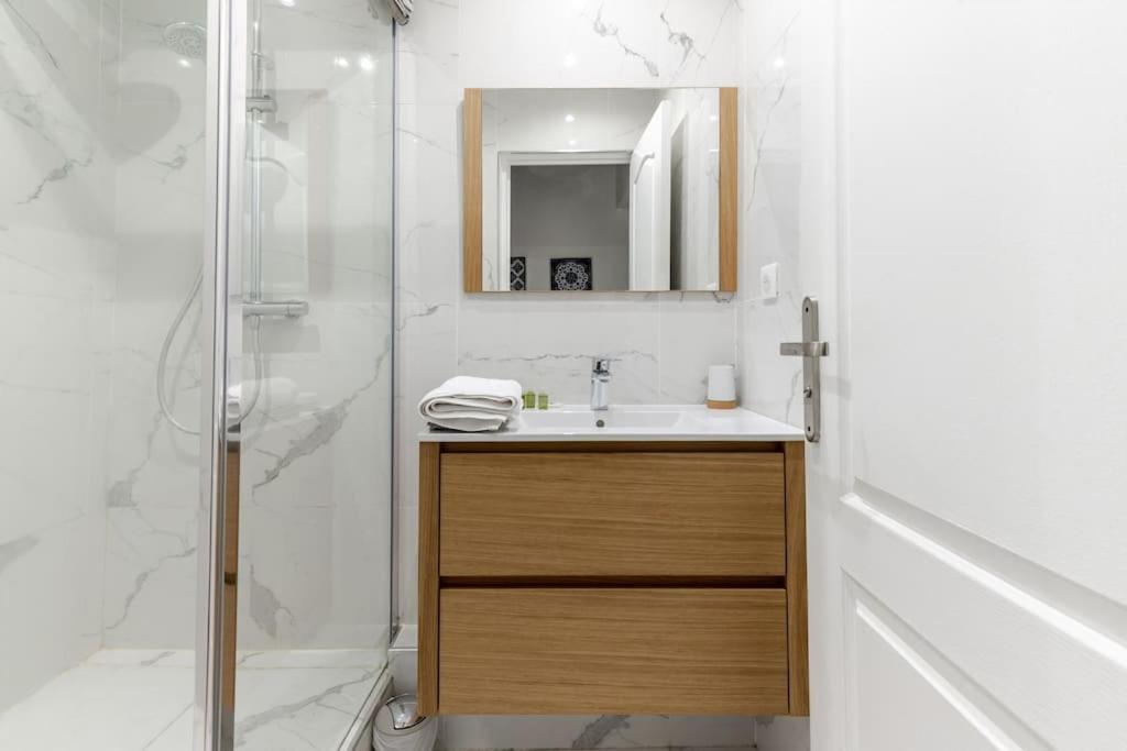 Grands Boulevards 22 : Appartement Cosy 1Br-4P ปารีส ภายนอก รูปภาพ